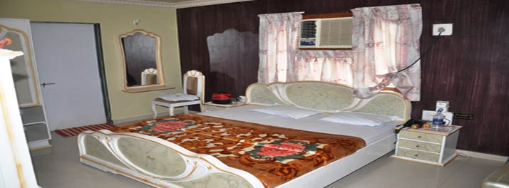 1725/Hotel Ghunghat - Gandhinagar 13.jpg